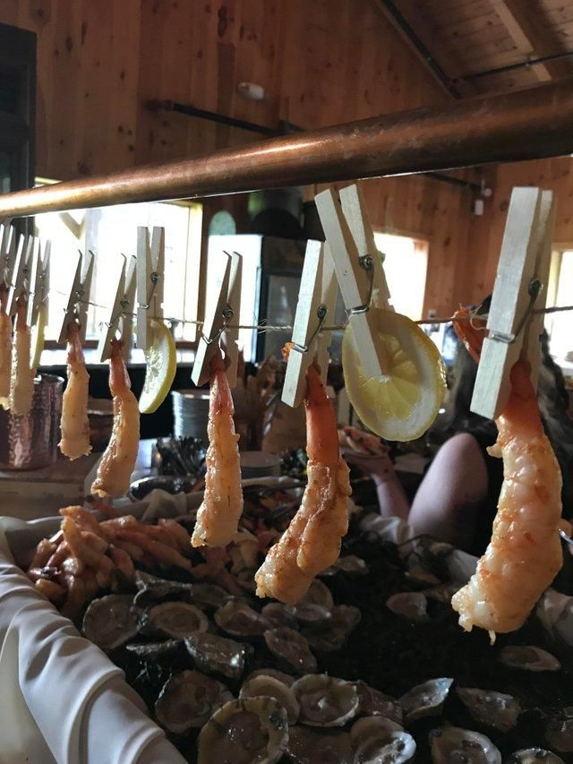 Crazy Food Serving (27 pics)