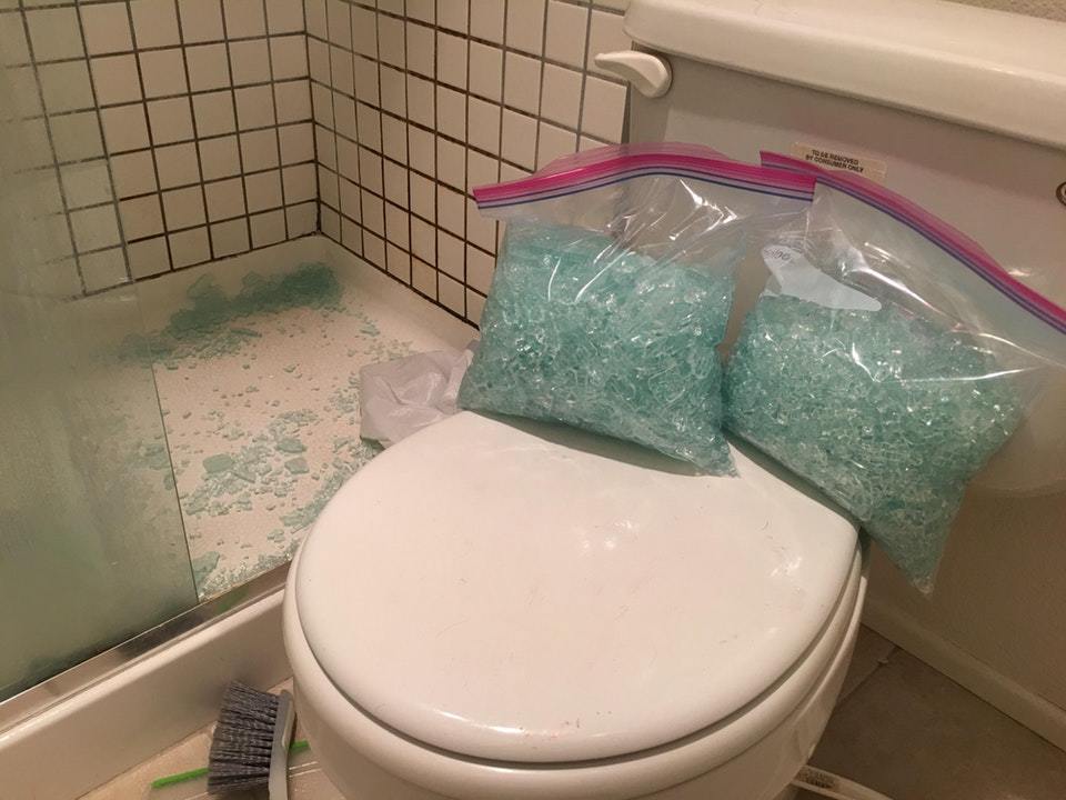 Bad Days Happen (23 pics) Bad Days Happen (23 pics)