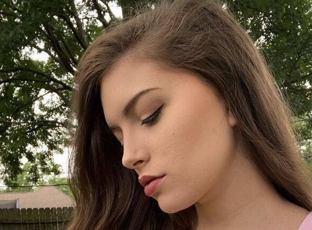 Slim Girls (21 pics)