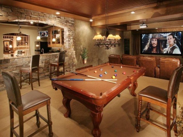 Cozy Men's Shelters (23 pics)