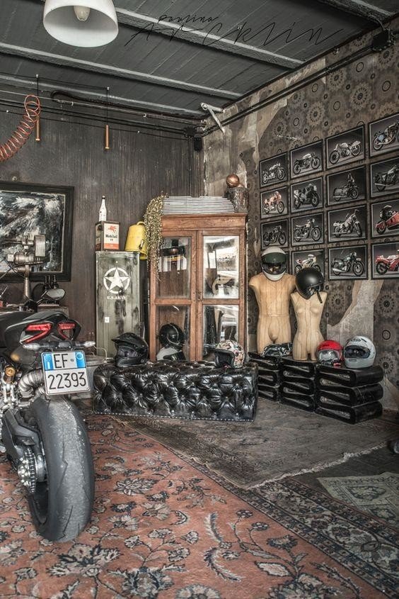 Cozy Men's Shelters (23 pics)
