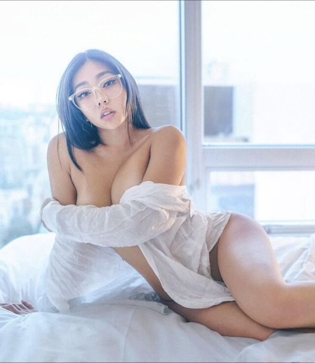 Cute Girls (21 pics) Cute Girls (21 pics)