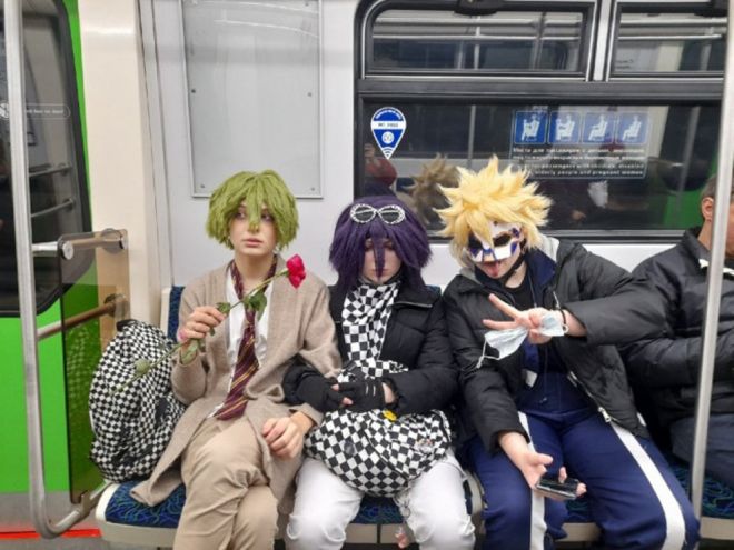 Strange People In The Subway (19 pics) Strange People In The Subway (19 pics)