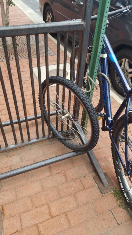 Bad Days Happen (25 pics) Bad Days Happen (25 pics)
