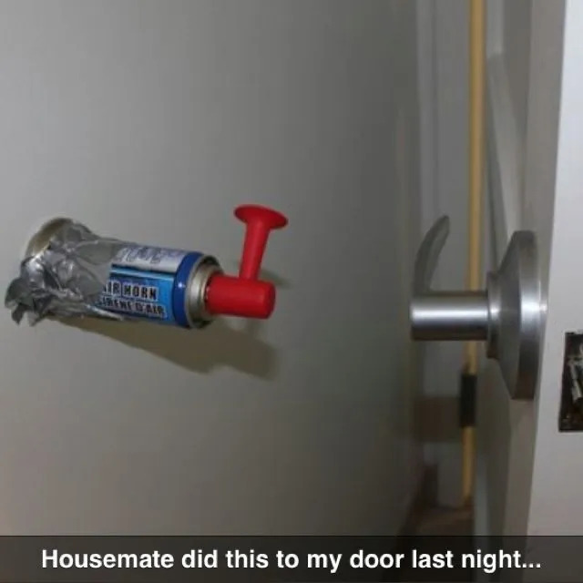 Funny Pranks (23 pics)