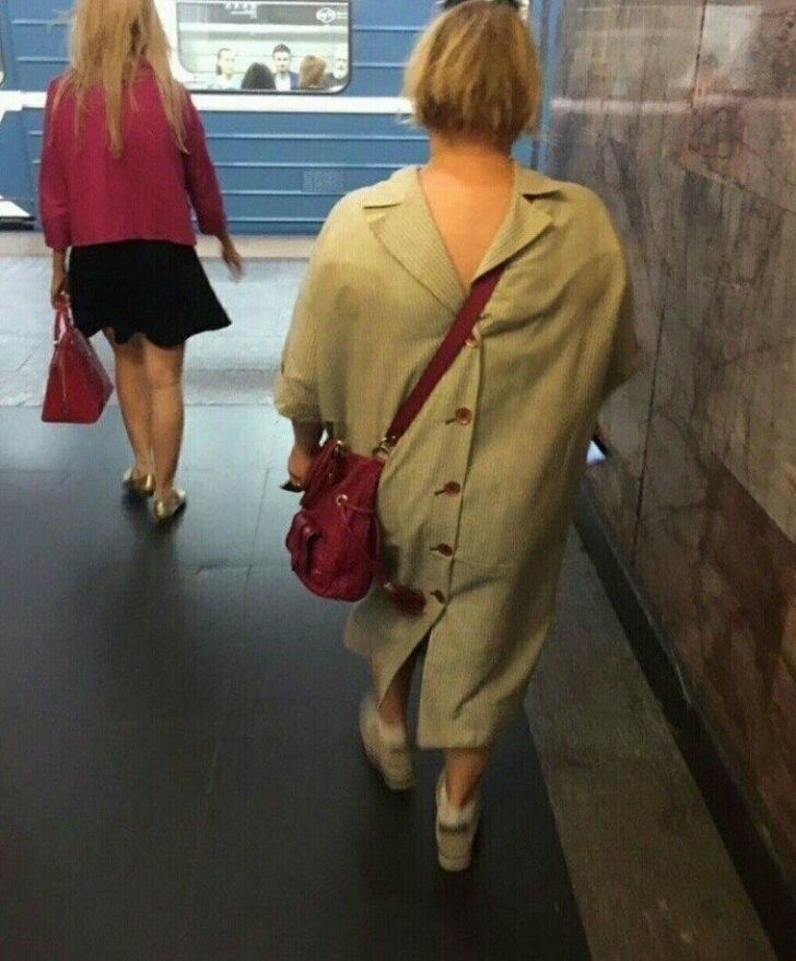 Strange People In The Subway (19 pics)