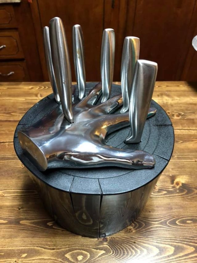 Strange Finds In Thrift Shops (19 pics)
