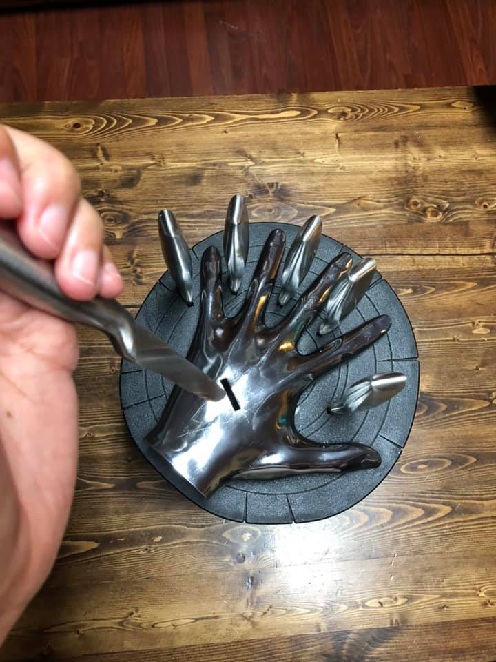Strange Finds In Thrift Shops (19 pics)
