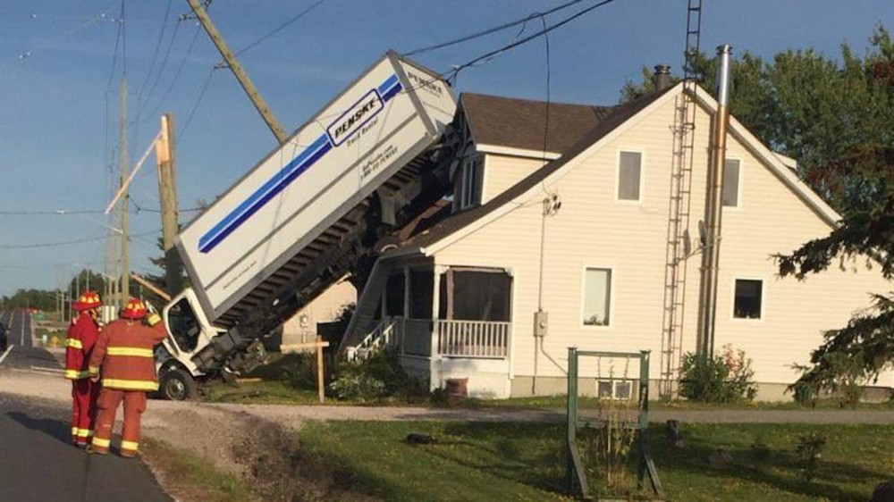 Unfortunate Situations (25 pics)