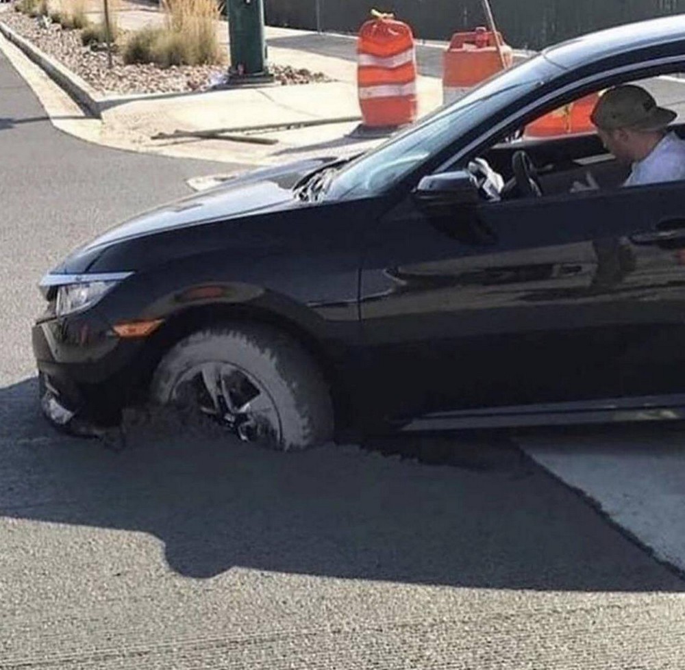 Unfortunate Situations (25 pics)