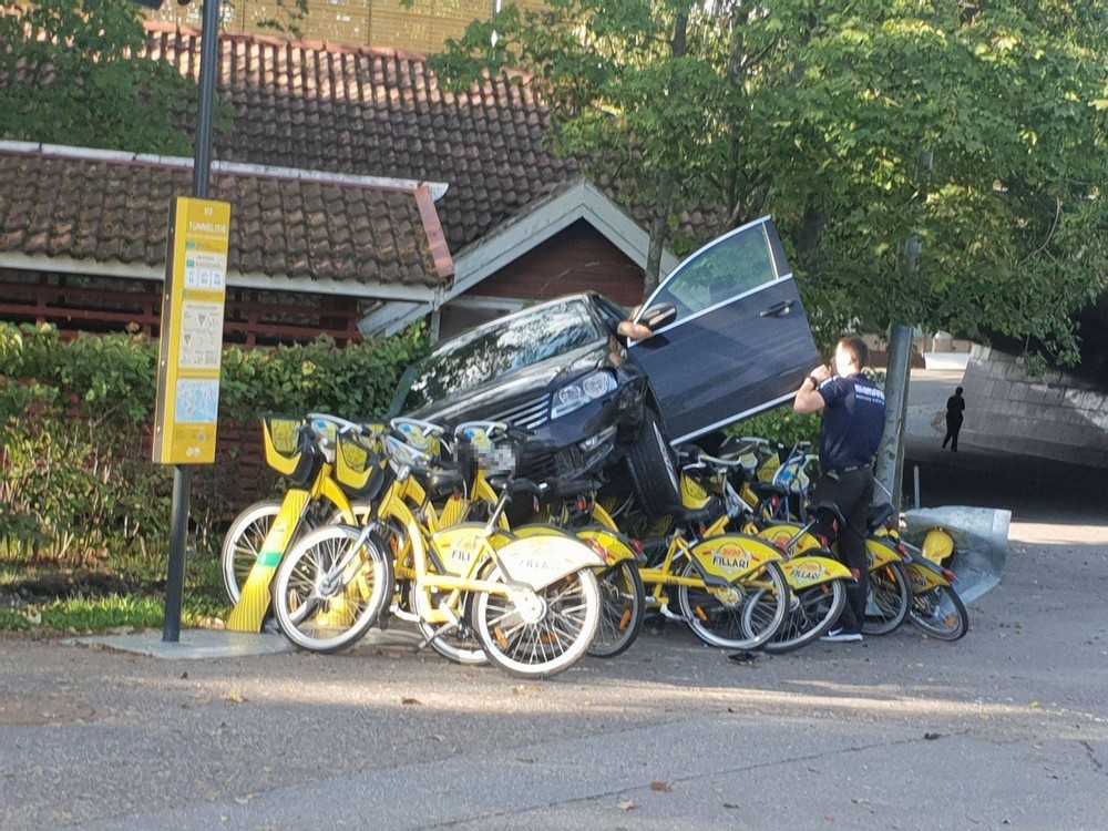 Unfortunate Situations (25 pics)