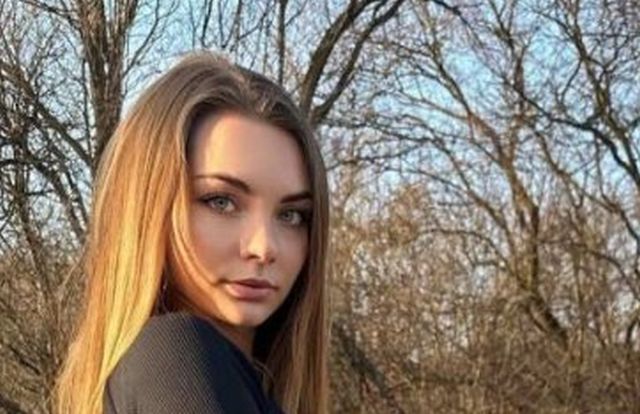 Beauty Girls (21 pics)