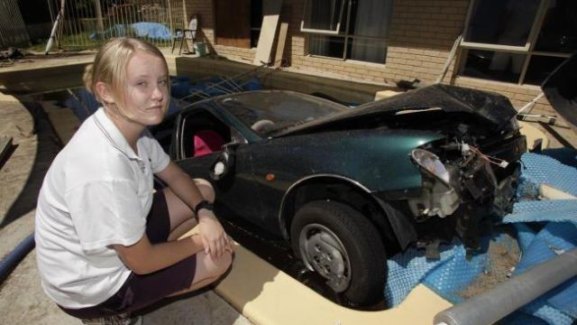 Epic Car Crashes (25 pics)