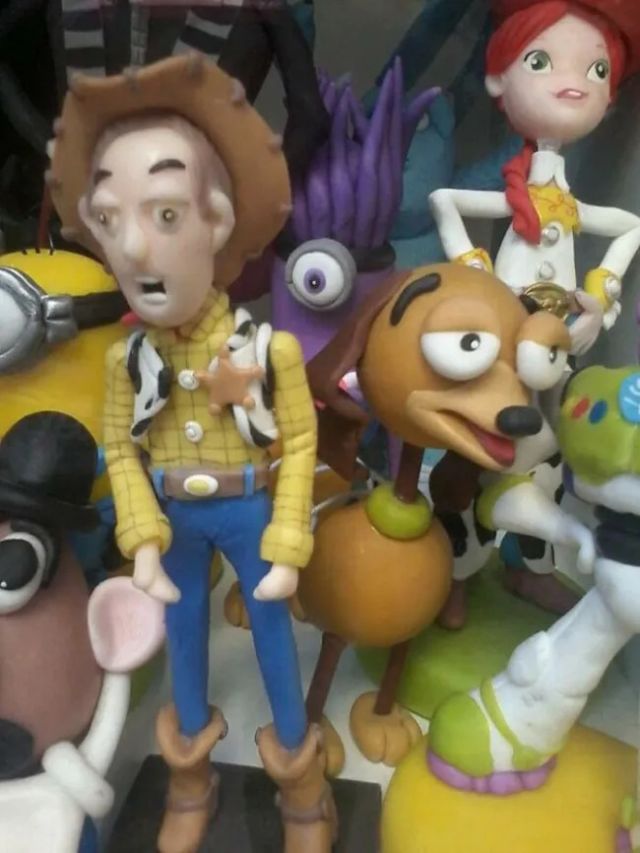 Strange Toys (21 pics)