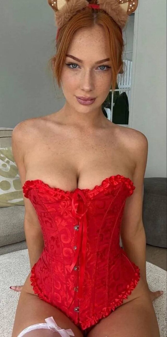 Redhead Girls (21 pics)