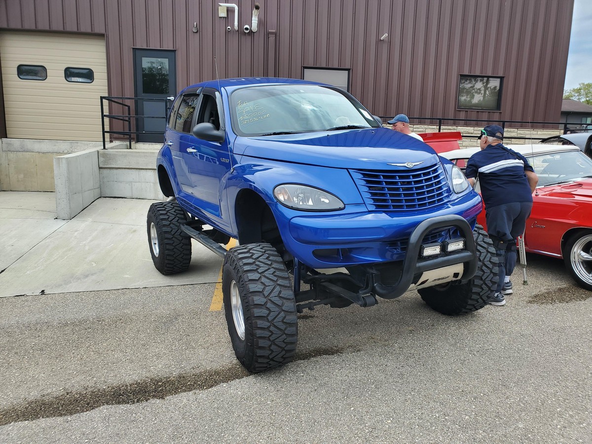 Crazy Cars (25 pics)