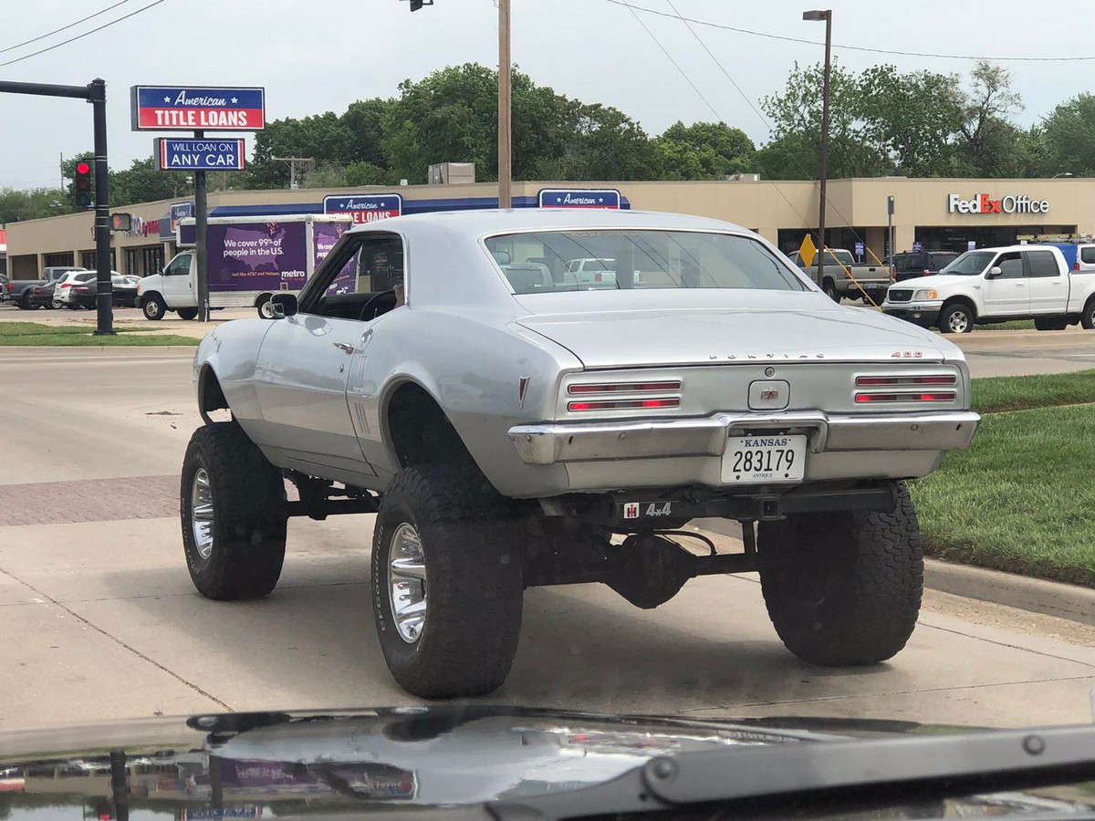 Crazy Cars (25 pics)