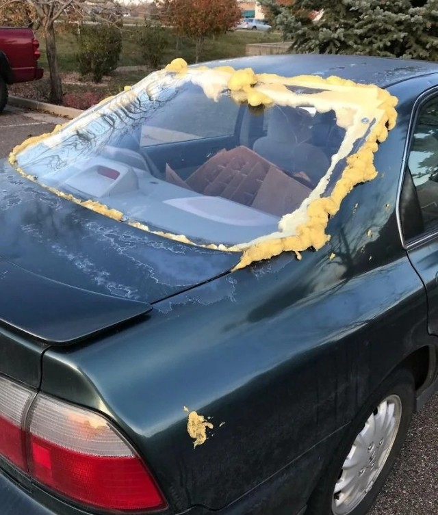 Weird DIY Crafts (17 pics) Weird DIY Crafts (17 pics)
