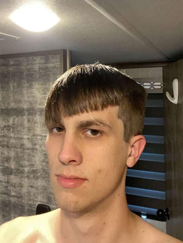 Awful Haircuts (25 pics)
