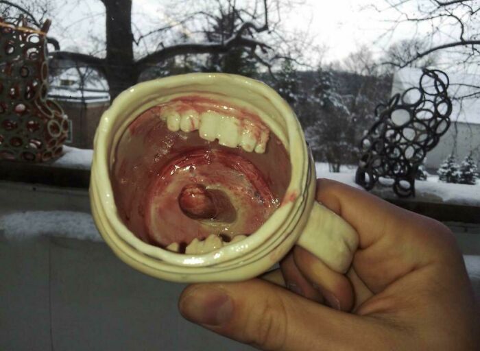 Strange Finds In Thrift Shops (21 pics) Strange Finds In Thrift Shops (21 pics)