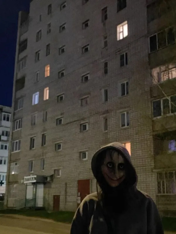 Creepy Photos (21 pics) Creepy Photos (21 pics)