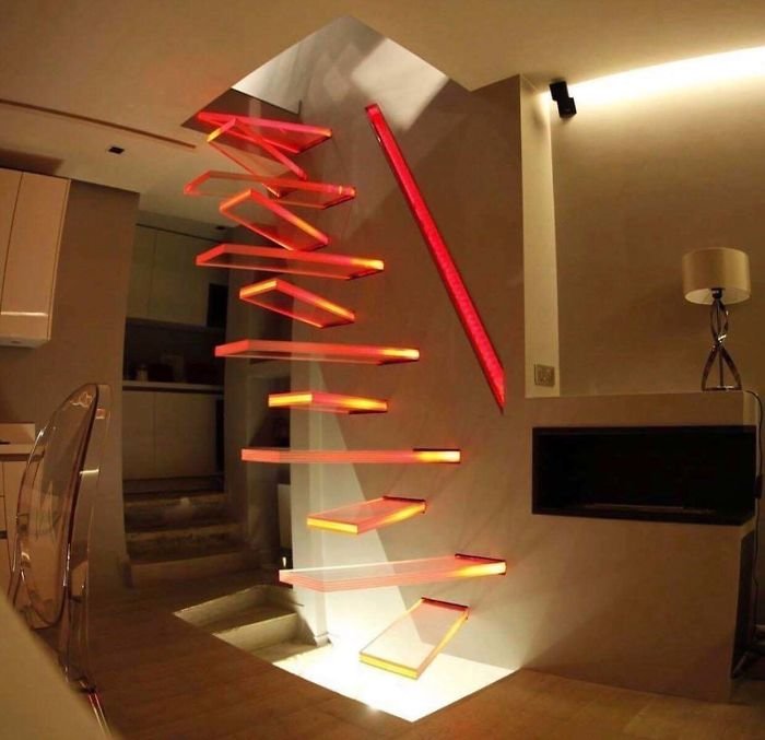 Odd Stairs (23 pics)