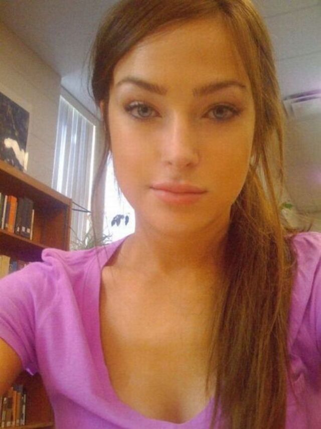 Cute Girls (21 pics)