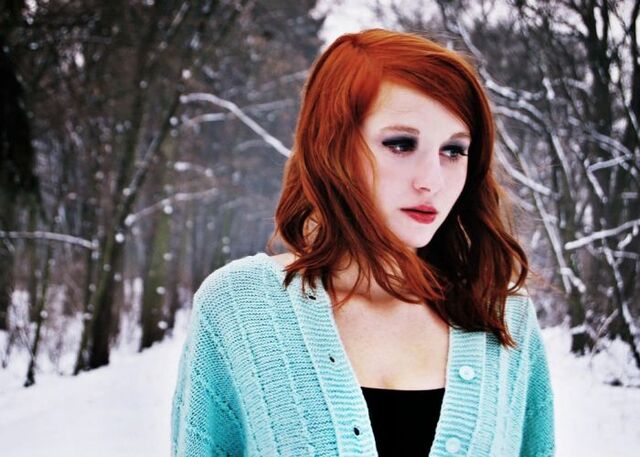 Redhead Girls (21 pics) Redhead Girls (21 pics)