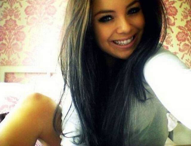 Cute Girls (21 pics) Cute Girls (21 pics)