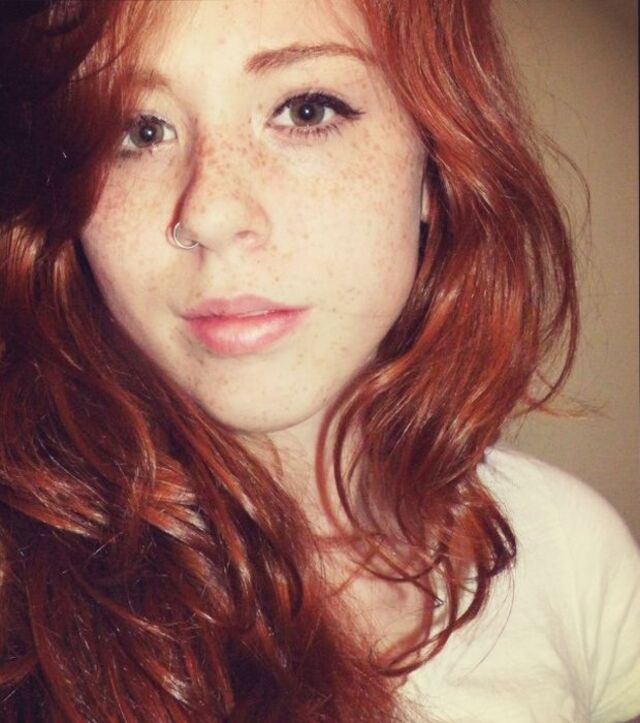 Redhead Girls (21 pics) Redhead Girls (21 pics)