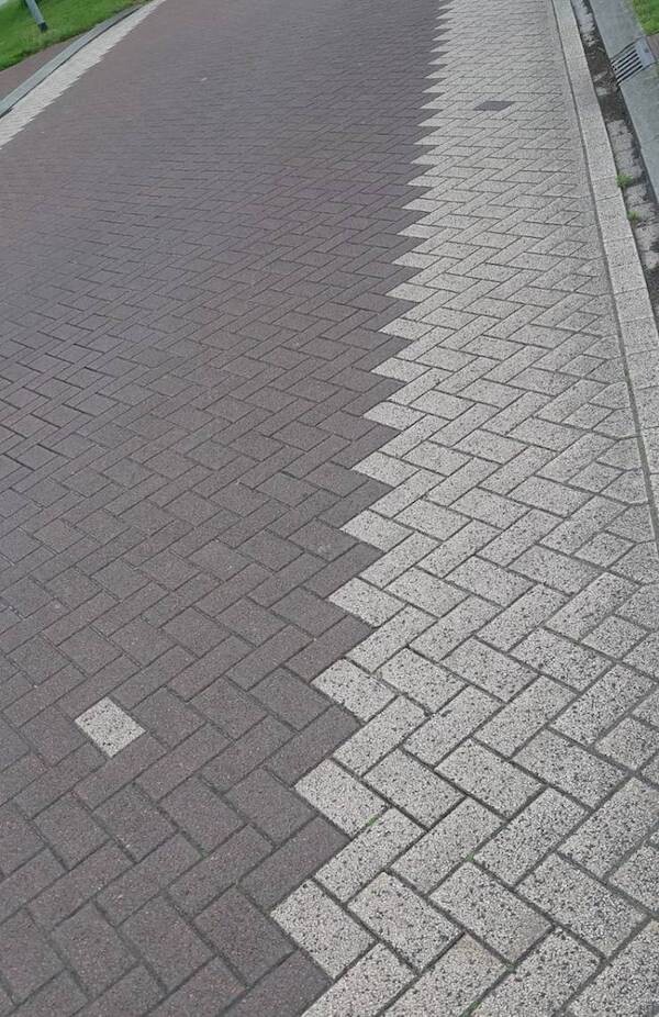 It's Annoying (23 pics) It's Annoying (23 pics)