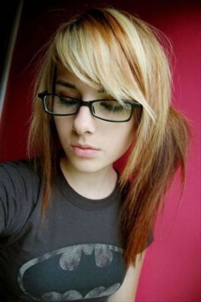 Girls In Glasses (21 pics)