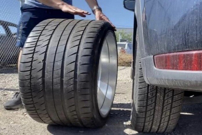 Giant Things (17 pics) Giant Things (17 pics)