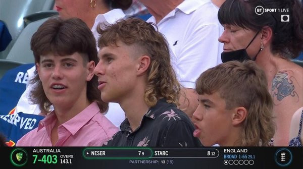 Awful Haircuts (23 pics)