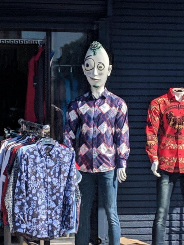 Creepy Mannequins (15 pics)