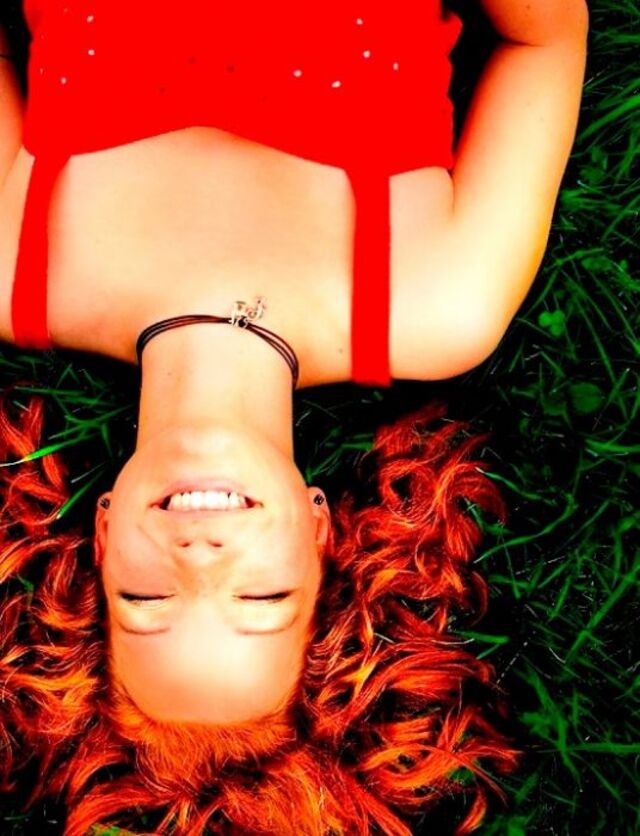 Redhead Girls (21 pics)