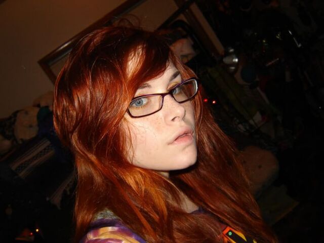 Redhead Girls (21 pics)