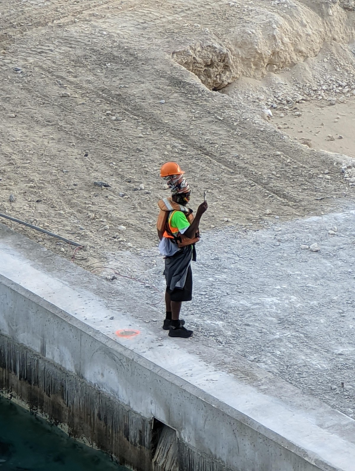 They Don't Care About Safety (25 pics)