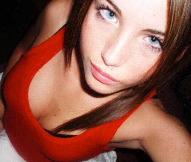 Hot Girls (21 pics)