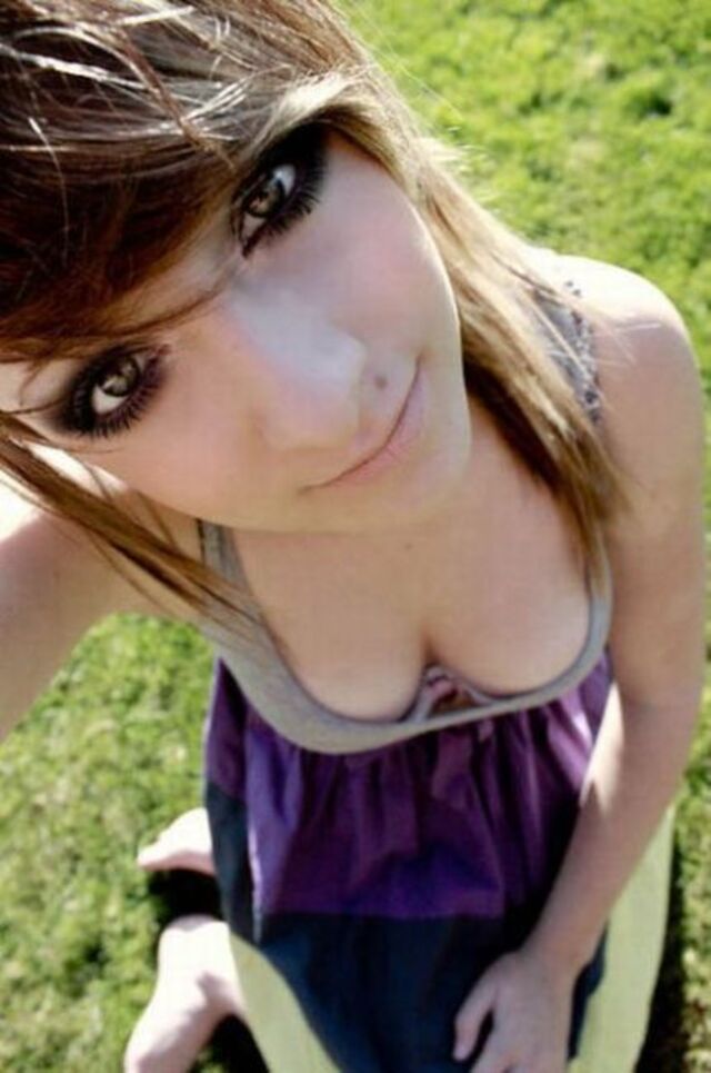 Hot Girls (21 pics)