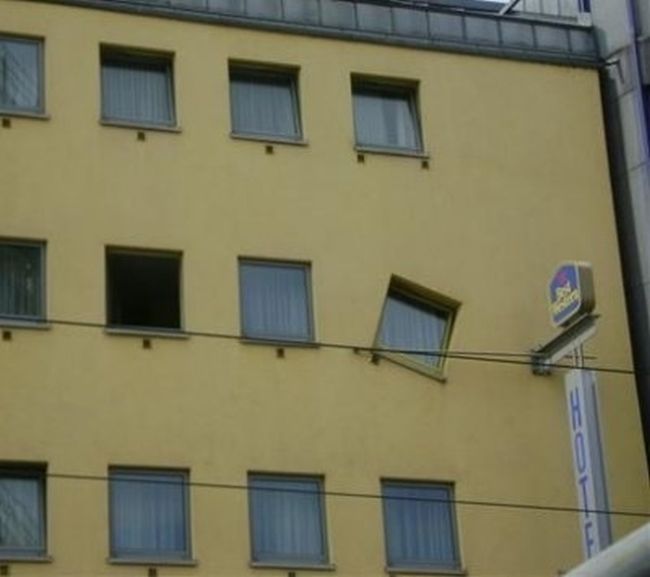 Construction Fails (25 pics) Construction Fails (25 pics)