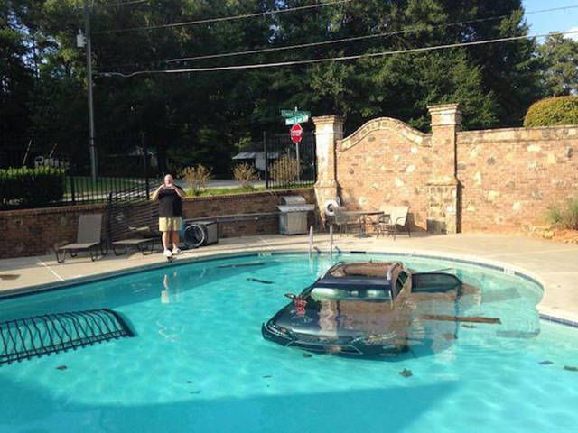 Bad Days Happen (19 pics) Bad Days Happen (19 pics)