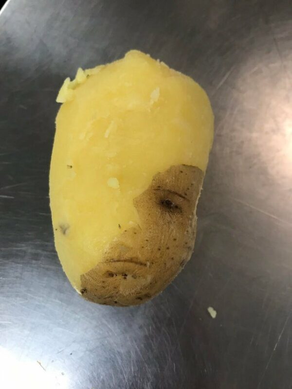 This Is Pareidolia (21 pics) This Is Pareidolia (21 pics)