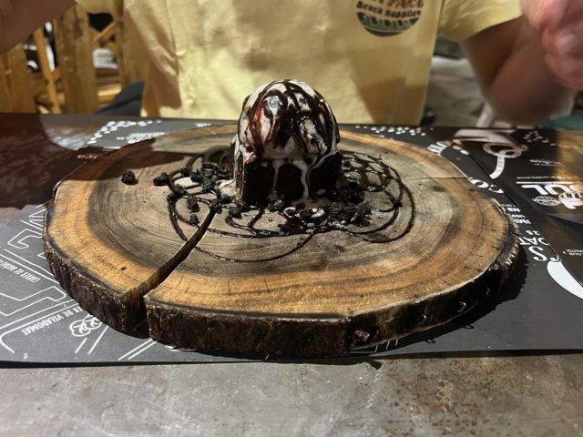Crazy Food Serving (23 pics) Crazy Food Serving (23 pics)