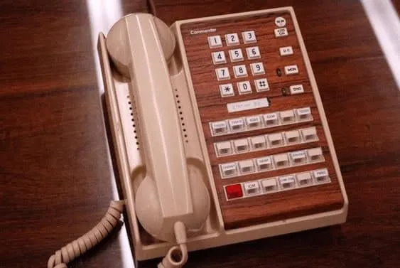 Strange Phones From The Past (21 pics)