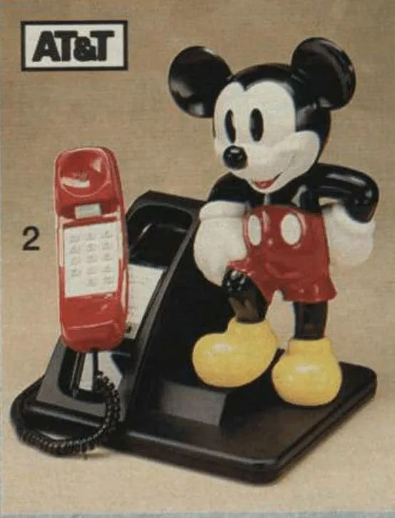Strange Phones From The Past (21 pics)