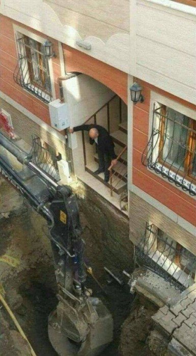 Unfortunate Situations (19 pics)