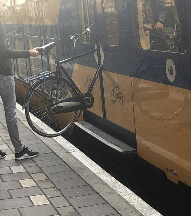 Unfortunate Situations (19 pics)