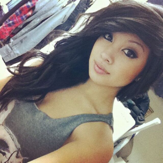 Asian Girls (21 pics) Asian Girls (21 pics)