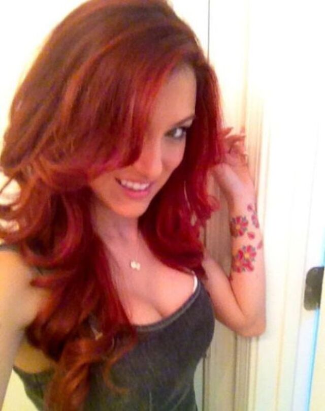 Redhead Girls (21 pics)